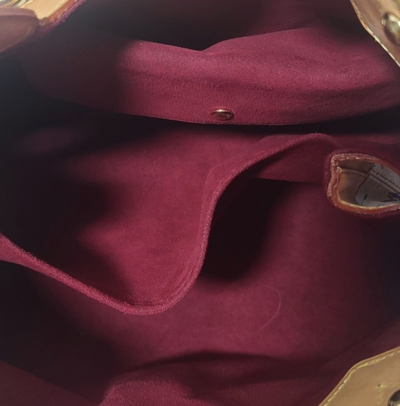 Louis Vuitton Ursula GM - Picture 15 of 15